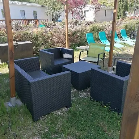 Super Mobilhome Dans Camping 4* Campsite Lattes